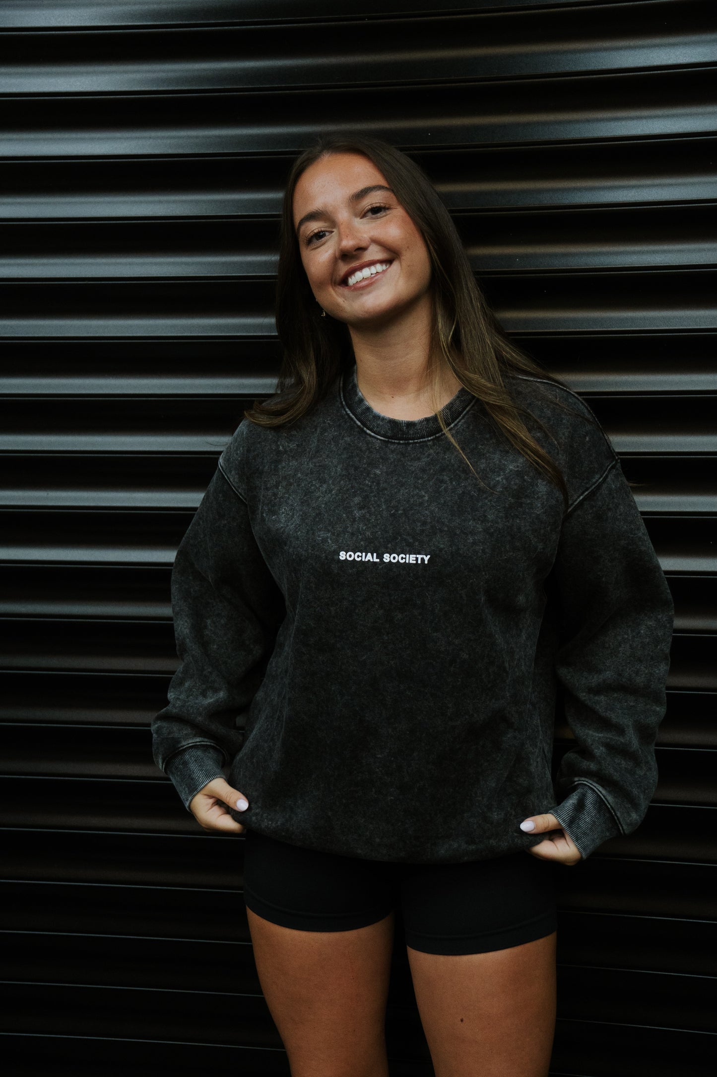 Heavyweight Jumper- black