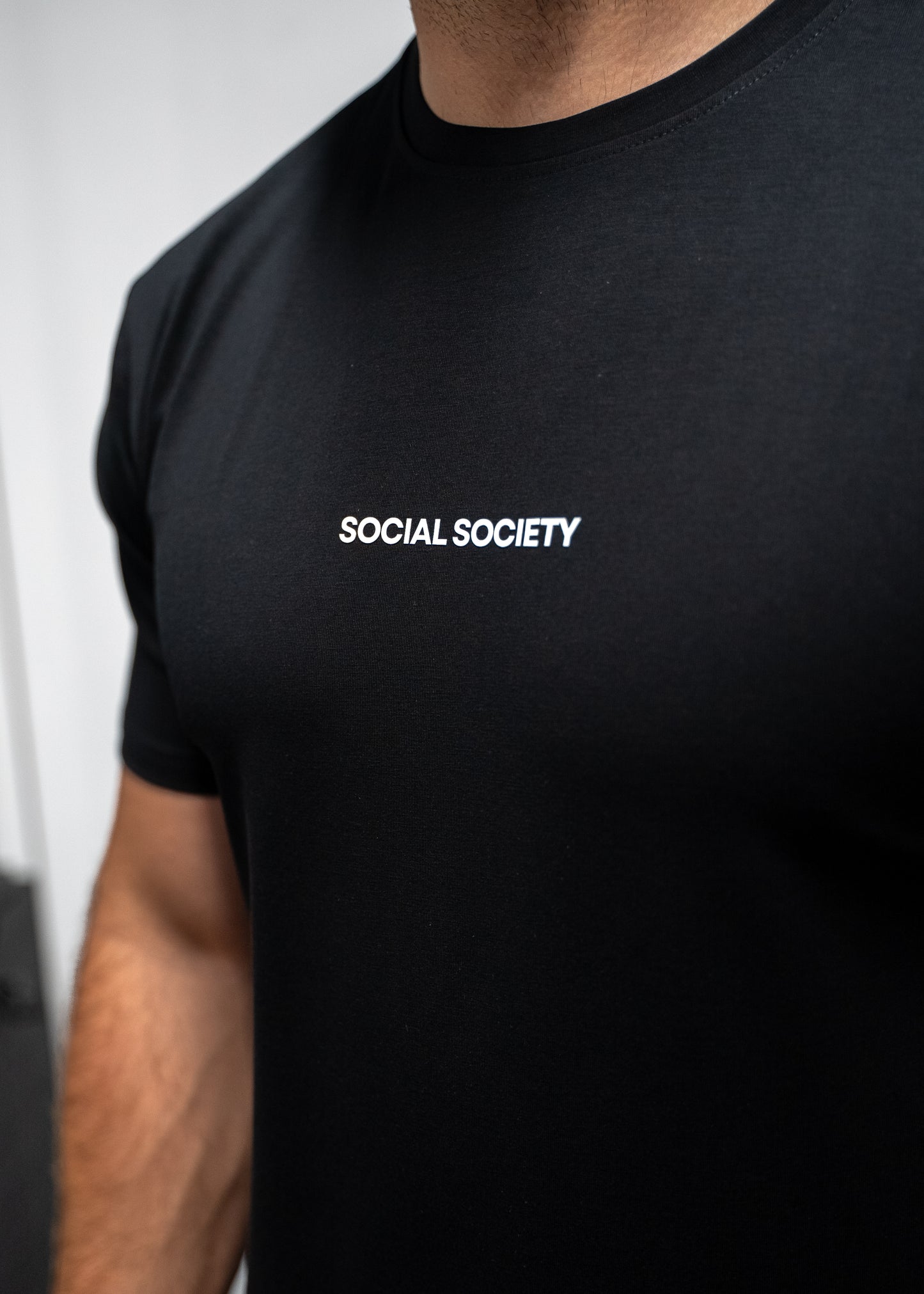 Premium men’s T-shirt - black