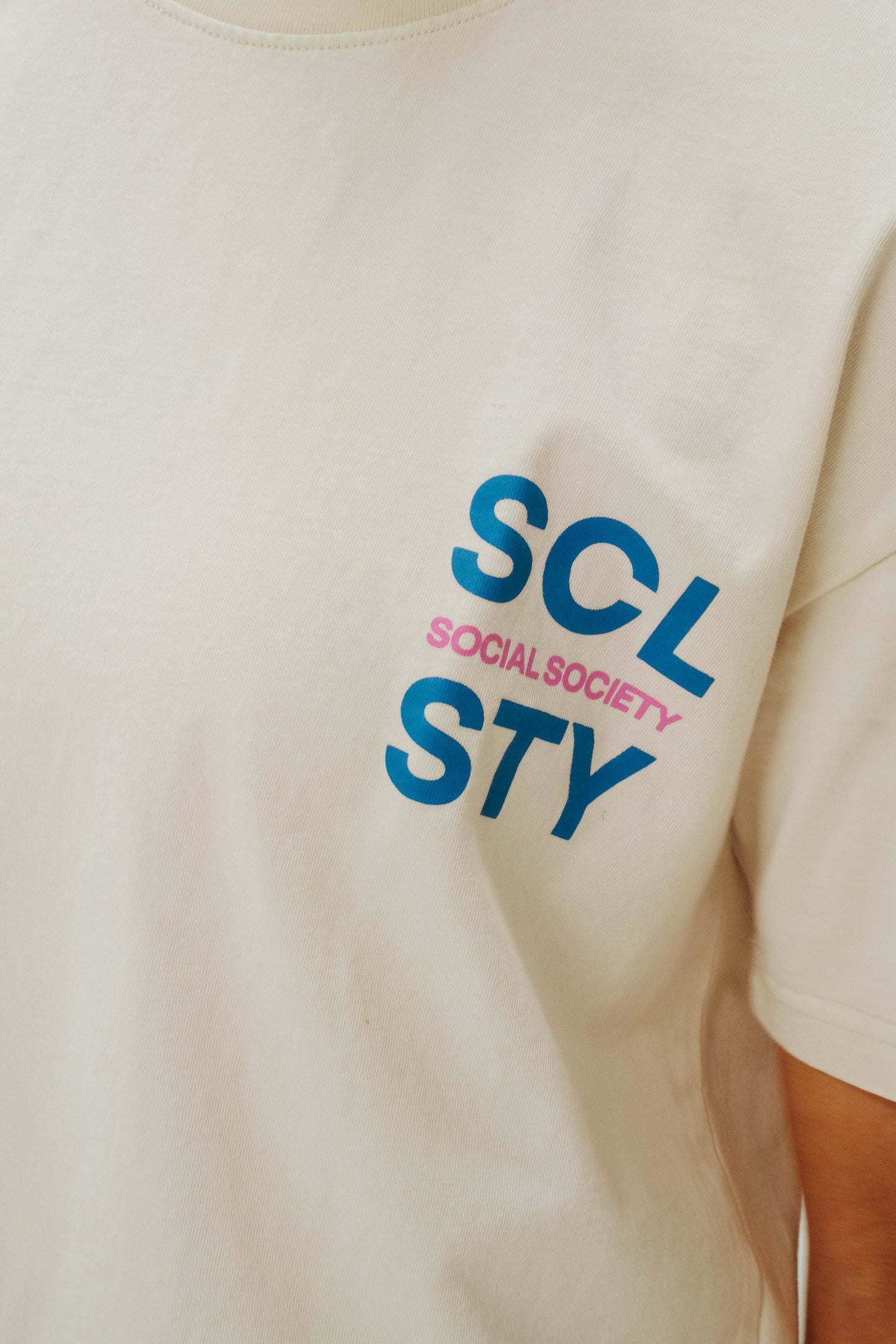 Stonewash T-shirt - off white +pink